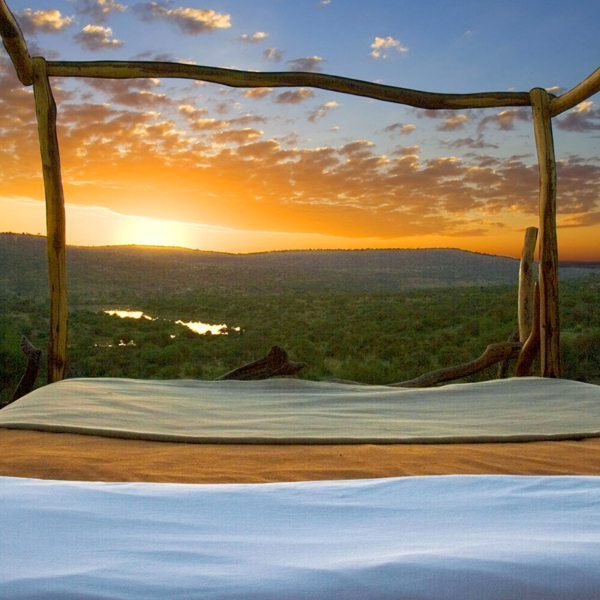 You’ll see the most spectacular sunrise from your Loisaba star bed.