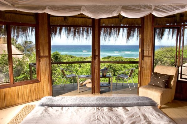Five of Thonga Beach Lodge’s guest suites have ocean views. © iSibindi Africa Lodges