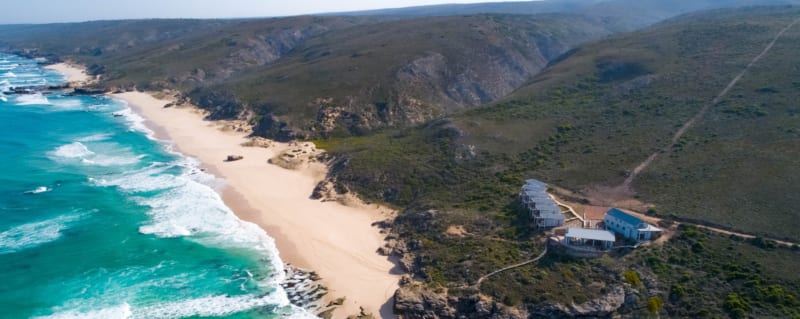 Lekkerwater Beach Lodge is set right on the coast. © Lekkerwater Beach Lodge